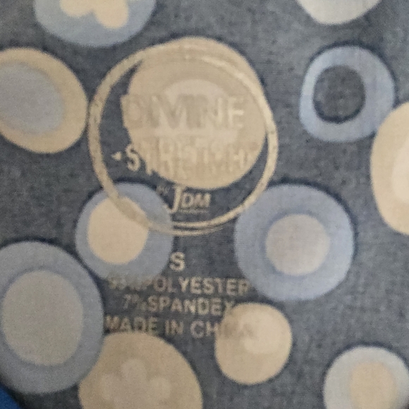 Blue and White Patterned Women's Top - Picture 2 of 4